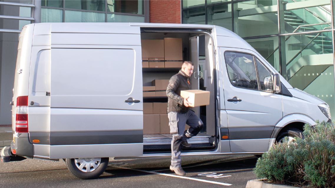 Klapp Sitz für Trennwand mit Schiebetür für Transit & Crafter